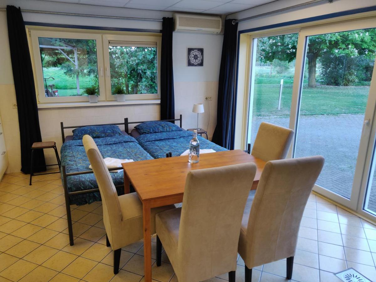 Guest House Ons Hoekje Houten Eksteriør billede